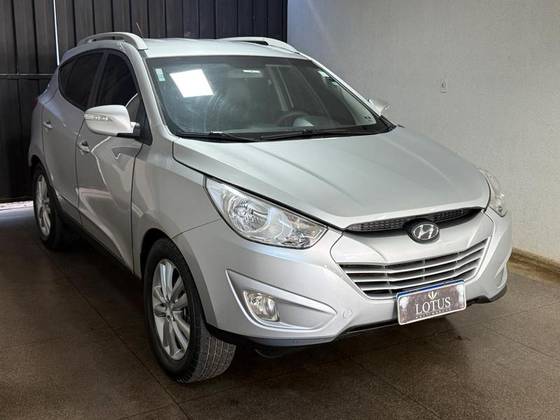 HYUNDAI IX35 2.0 MPFI GLS 16V FLEX 4P AUTOMÁTICO HYUNDAI IX35 2.0 MPFI GLS 16V FLEX 4P AUTOMÁTICO